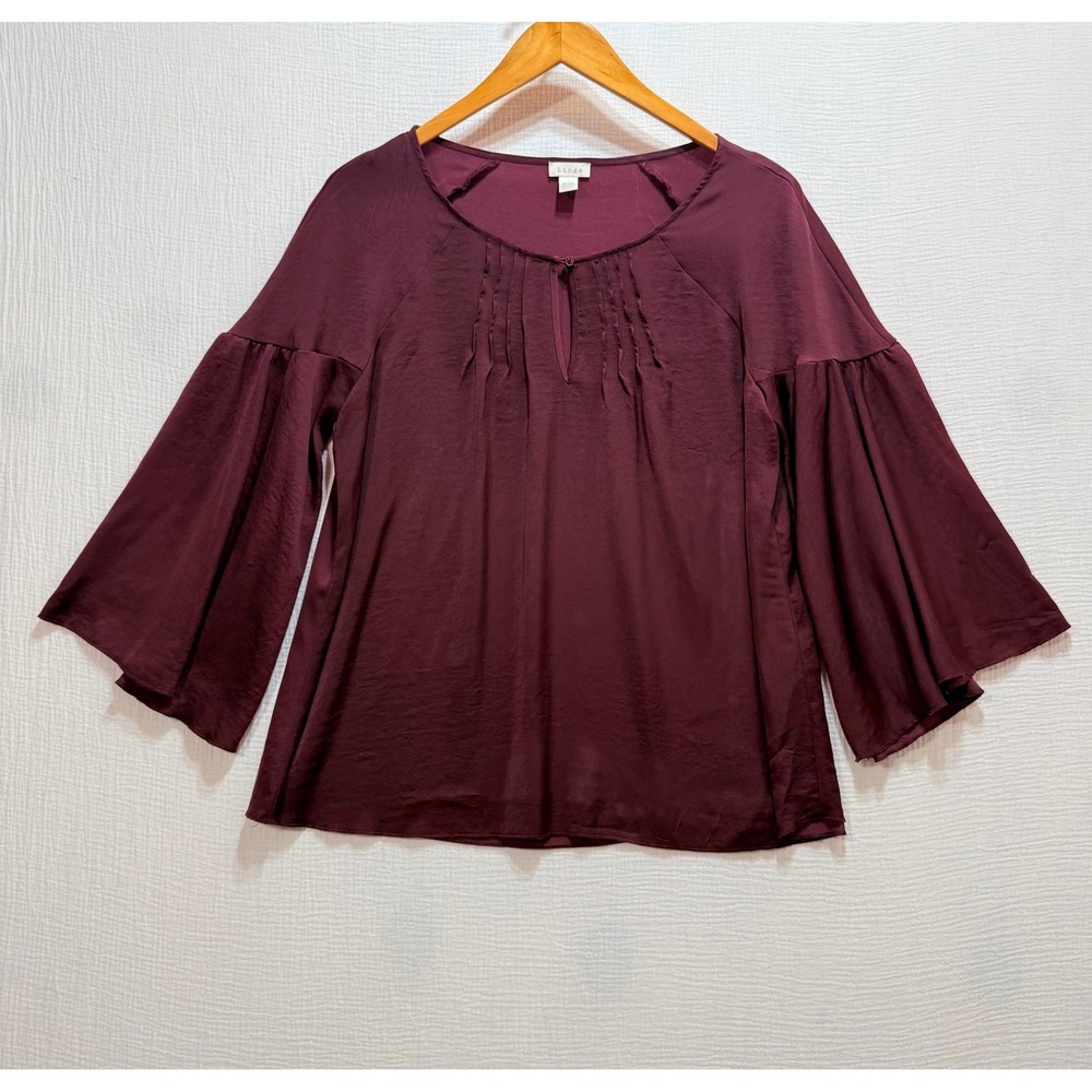 Hinge Bell Sleeve Top Womens Small Burgundy Pleated Keyhole Satin Boho Romantic